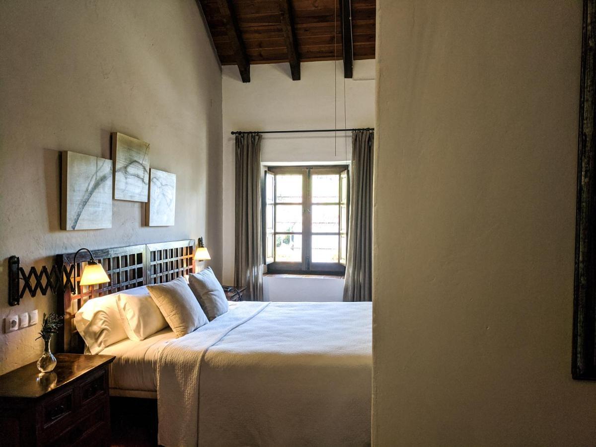 Hotel Fuente Del Sol อันเตเกรา ภายนอก รูปภาพ