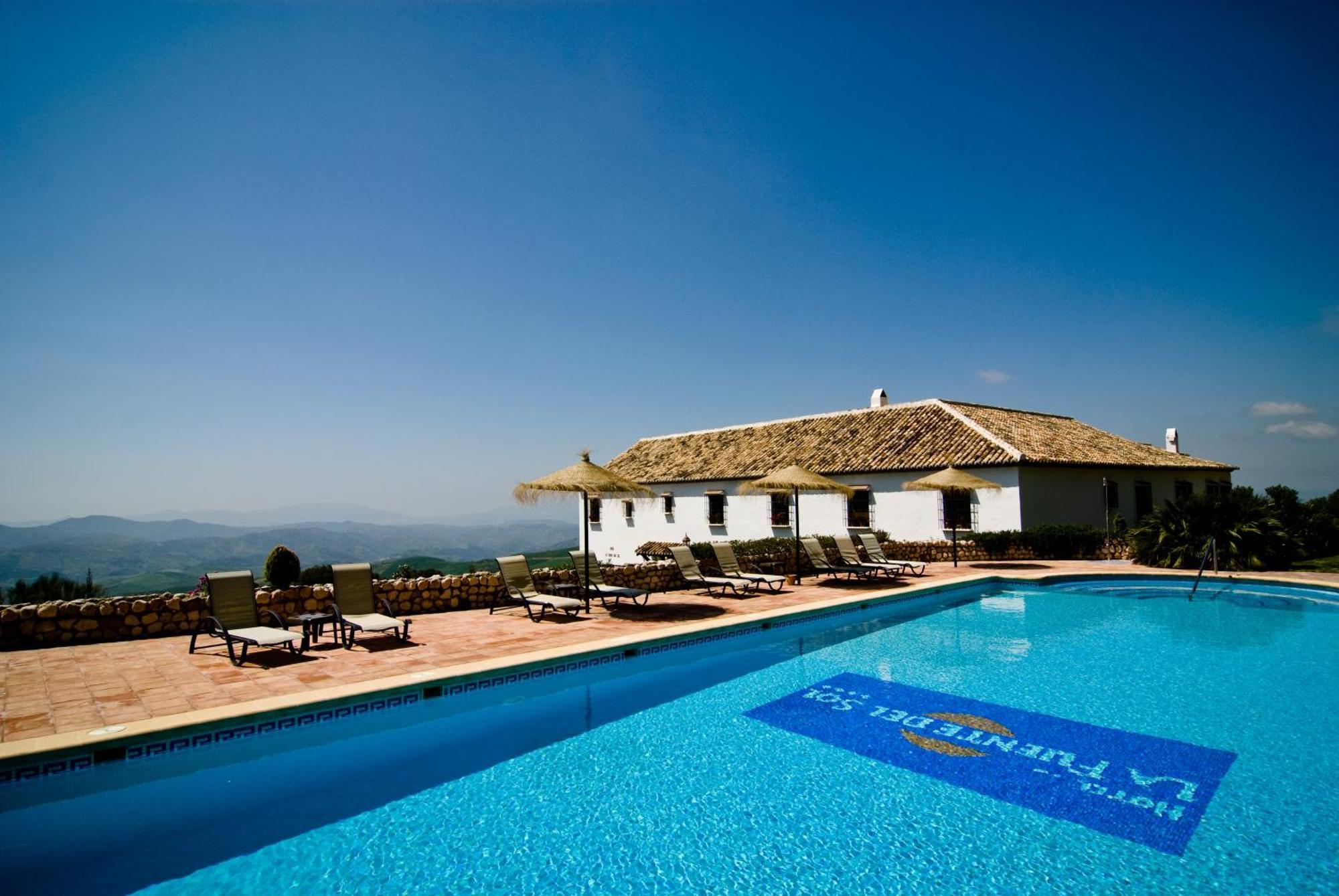 Hotel Fuente Del Sol อันเตเกรา ภายนอก รูปภาพ
