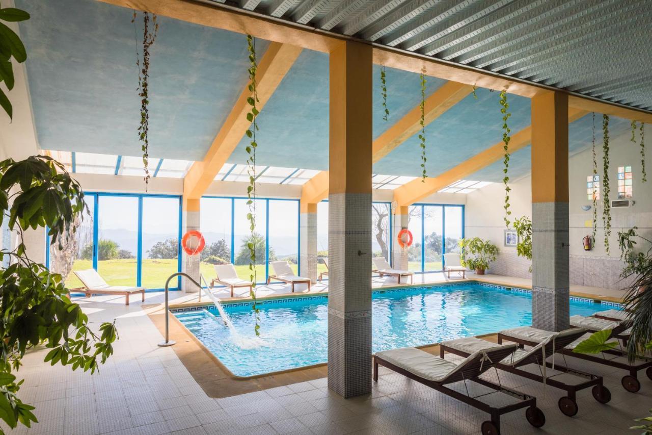 Hotel Fuente Del Sol อันเตเกรา ภายนอก รูปภาพ